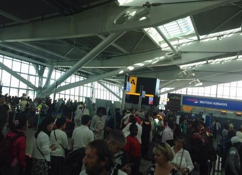Χάος στο Terminal 5 από διακοπή ρεύματος   Heathrow