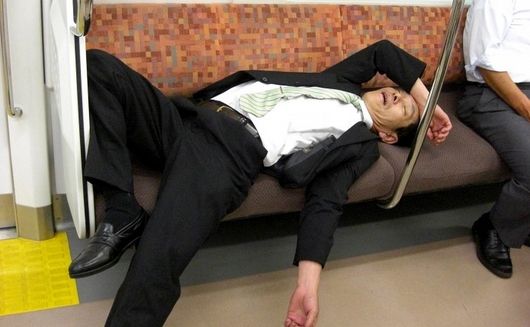 Κάμερες θα εντοπίζουν τους μεθυσμένους στα τρένα   Ιαπωνία