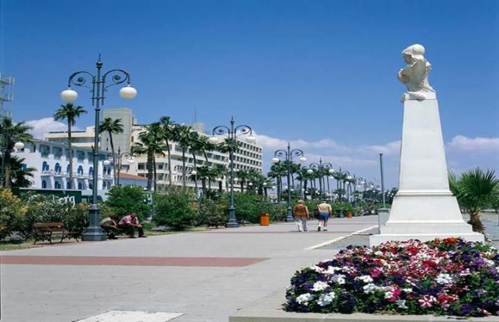 LARNAKA