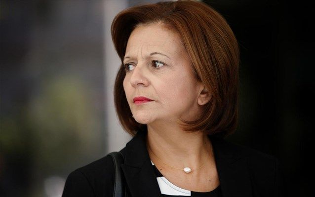 marina-xrusobeloni-arxeiou