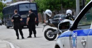 νέοι καυτά λεσβίες σεξ