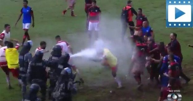 brazil players fight