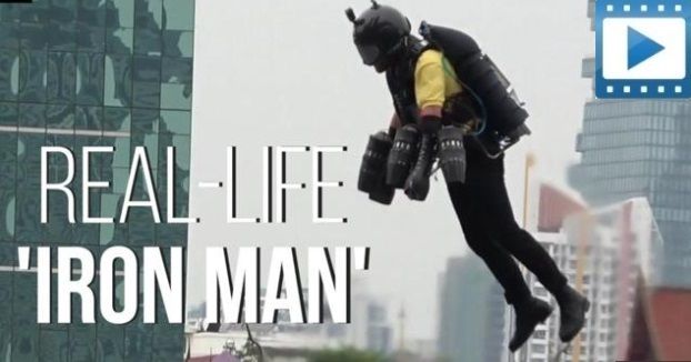 British 'Iron Man' Flies Jet Suit in Bangkok