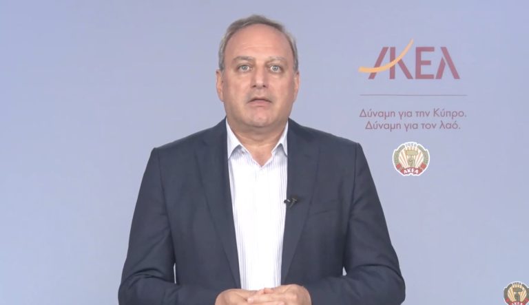 Στεφάνου για φορολογική μεταρρύθμιση: Ευνοούνται μόνο όσοι έχουν ψηλά εισοδήματα